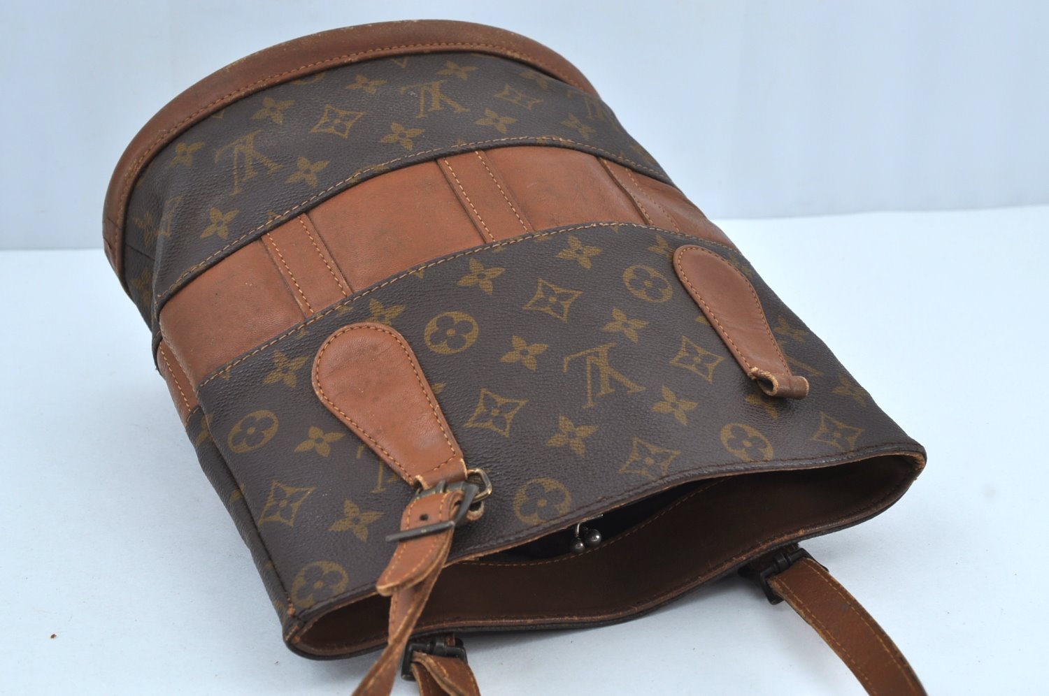 Auth Louis Vuitton Monogram Bucket PM Shoulder Tote Bag USA Model LV Junk K4845