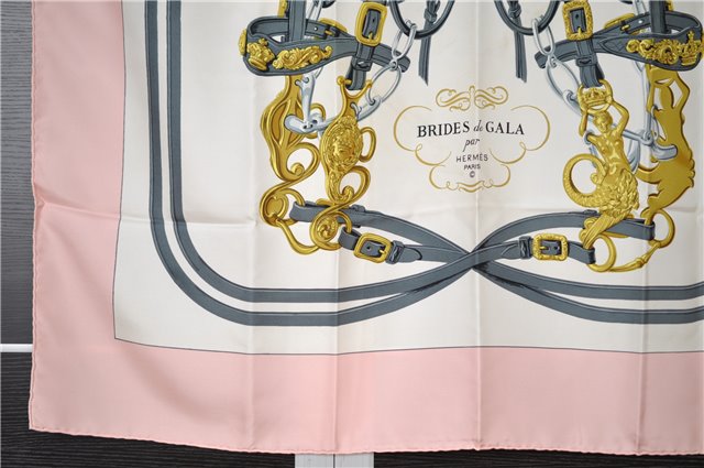 Authentic HERMES Carre 90 Scarf 