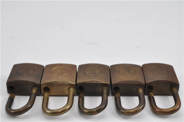 Authentic Louis Vuitton Padlock 10Set Old Model LV K4877