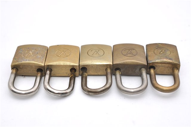 Authentic Louis Vuitton Padlock 10Set Old Model LV K4880