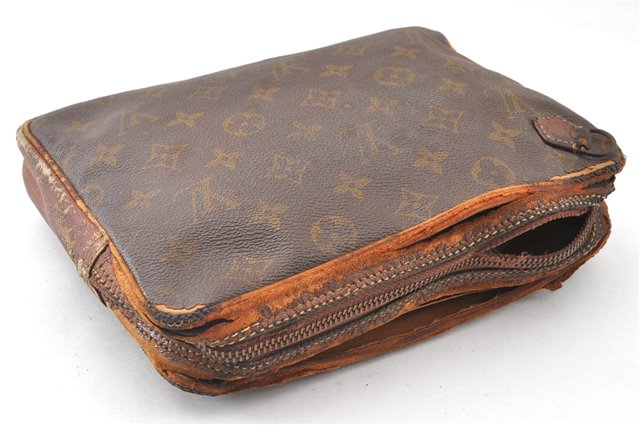 Authentic Louis Vuitton Monogram Pochette Sport Clutch Bag Old Model Junk K4963