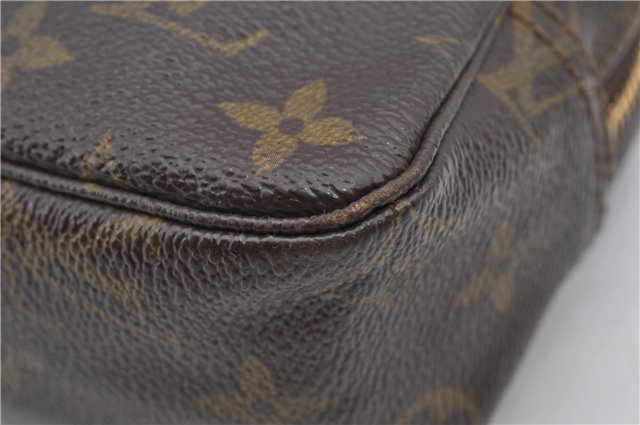 Auth Louis Vuitton Monogram Trousse Toilette 23 Clutch Hand Bag M47524 LV K4983