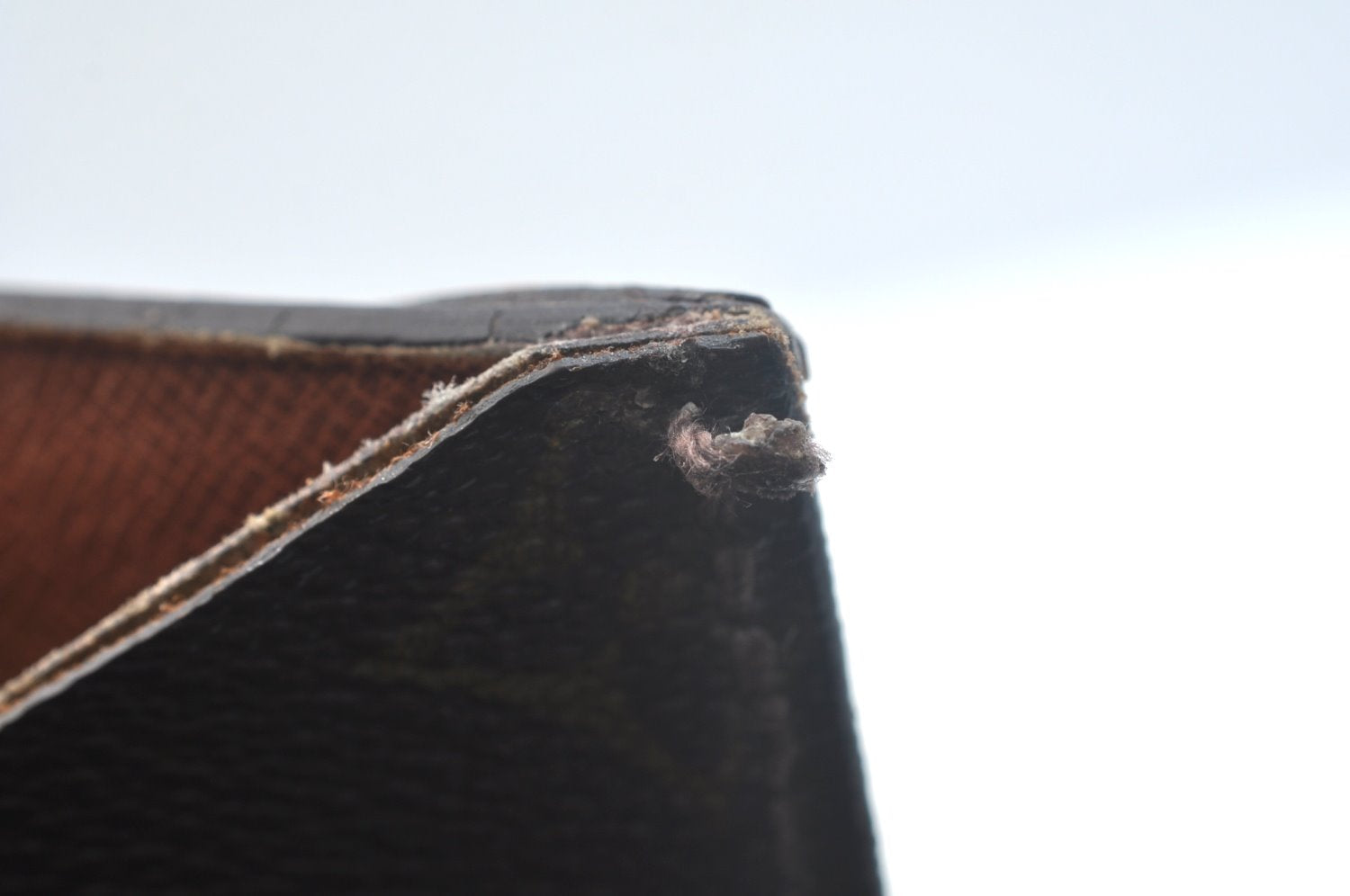 Authentic Louis Vuitton Monogram Poche Ministre Document Case M53445 LV K5037