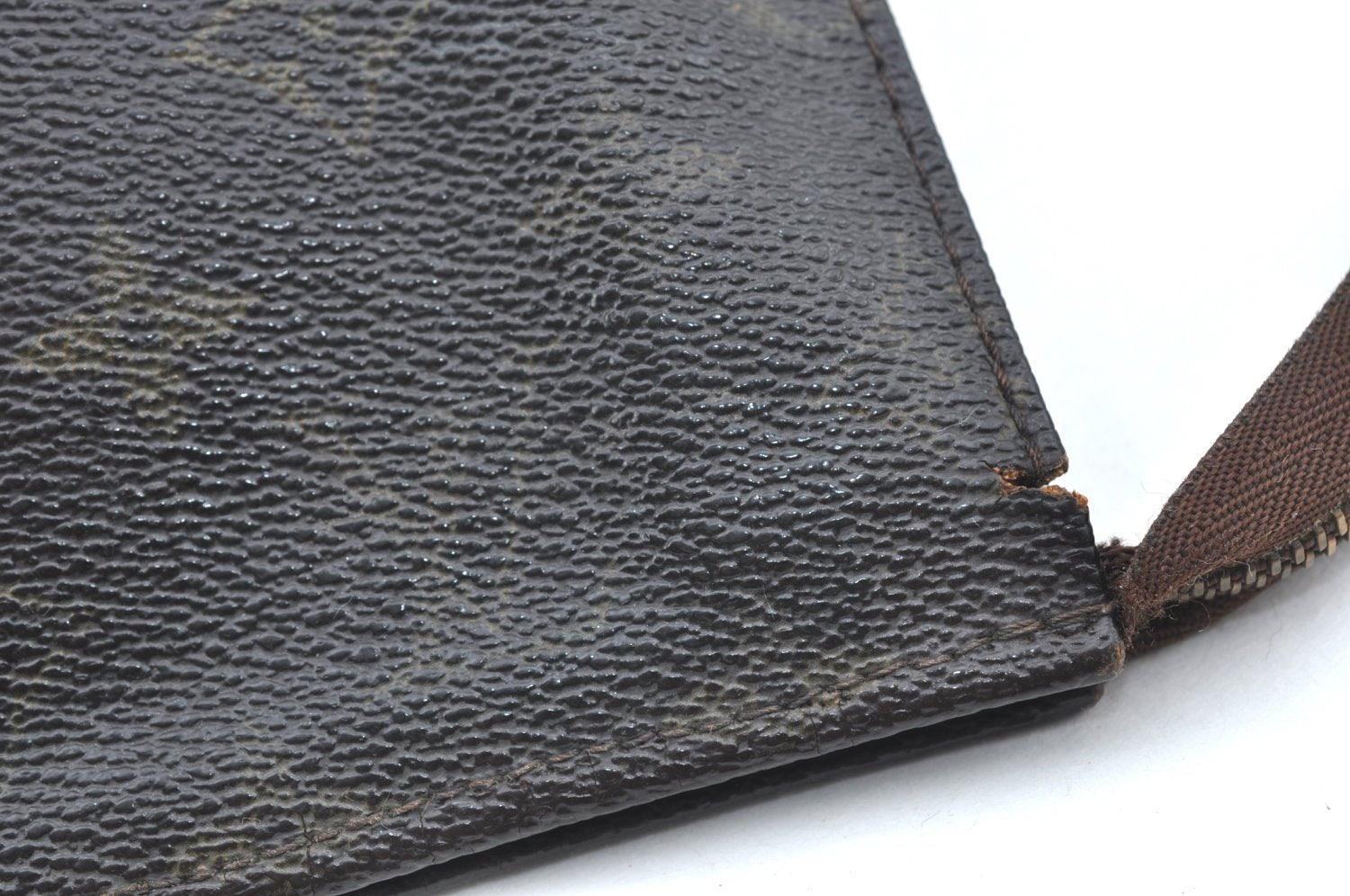 Authentic Louis Vuitton Monogram Poche Toilette 26 M47542 Cosmetics Pouch K5050