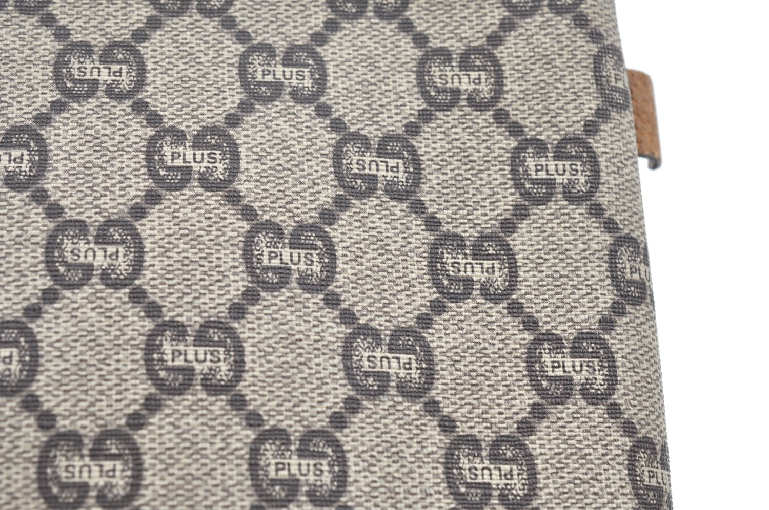 Authentic GUCCI GG Plus Clutch Hand Bag Purse GG PVC Leather Brown K5051