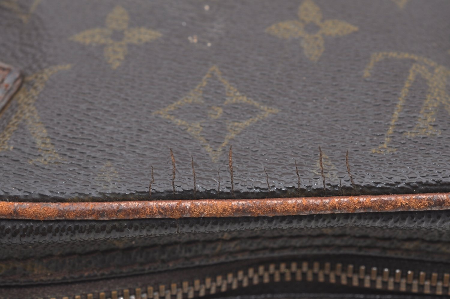 Auth Louis Vuitton Monogram Danube Shoulder Cross Bag Old Model LV Junk K5056