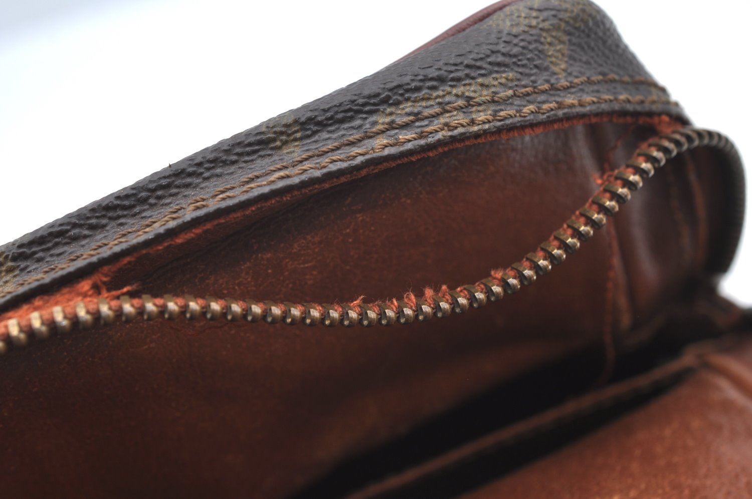 Auth Louis Vuitton Monogram Amazone Shoulder Cross Body Bag Old Model Junk K5058