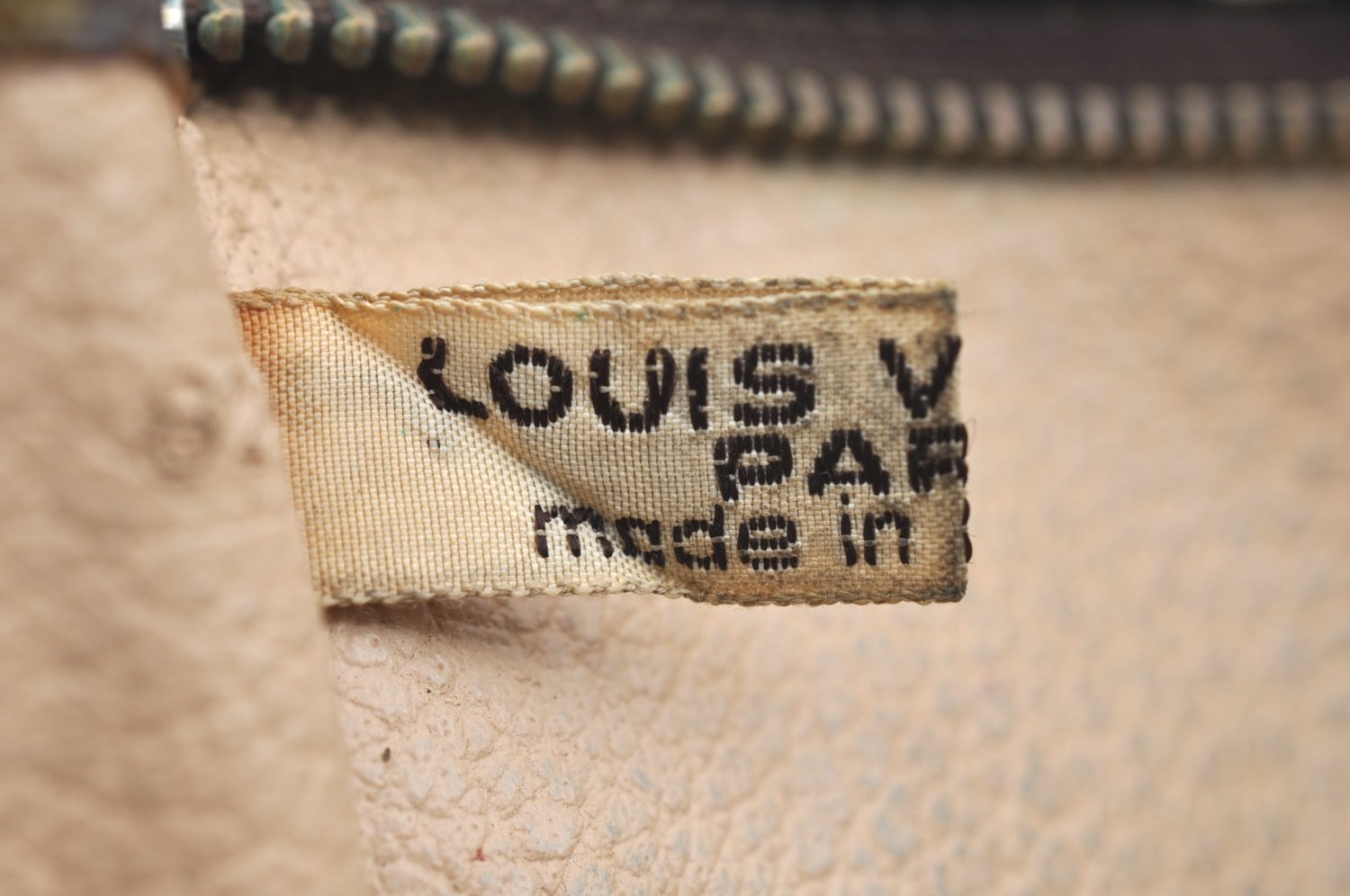 Auth Louis Vuitton Monogram Poche Toilette 26 Cosmetics Pouch Old Model LV K5066