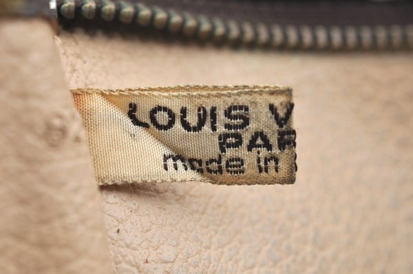 Auth Louis Vuitton Monogram Poche Toilette 26 Cosmetics Pouch Old Model LV K5066