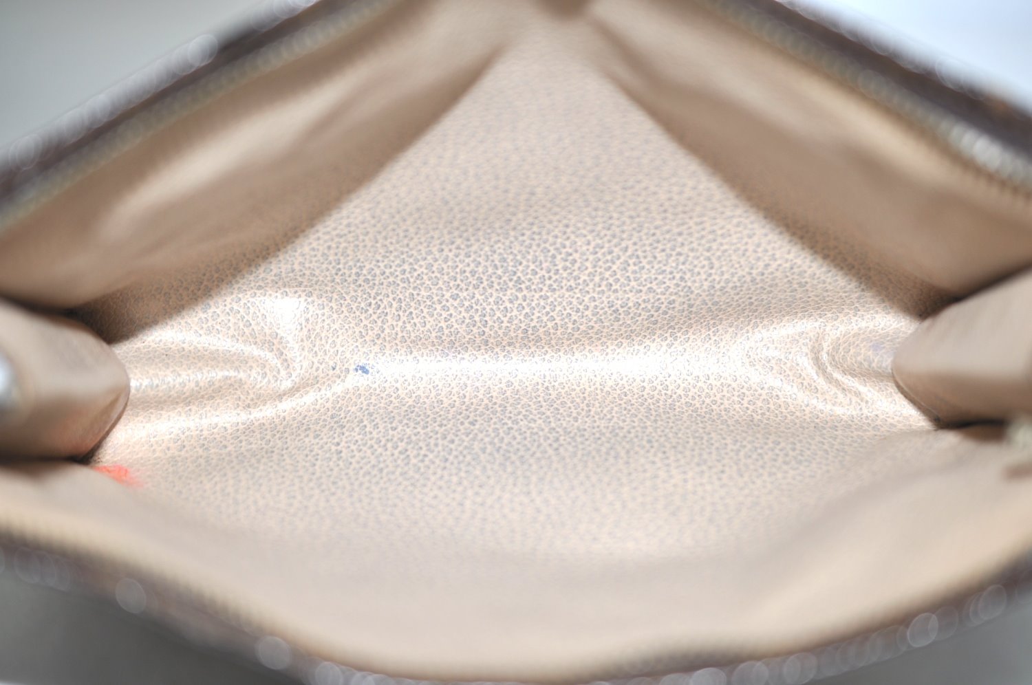 Auth Louis Vuitton Monogram Poche Toilette 26 Cosmetics Pouch Old Model LV K5066