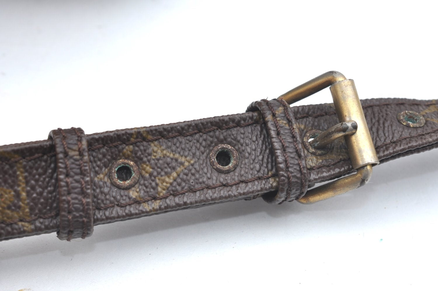 Authentic Louis Vuitton Monogram Nile Shoulder Cross Body Bag Old Model LV K5069