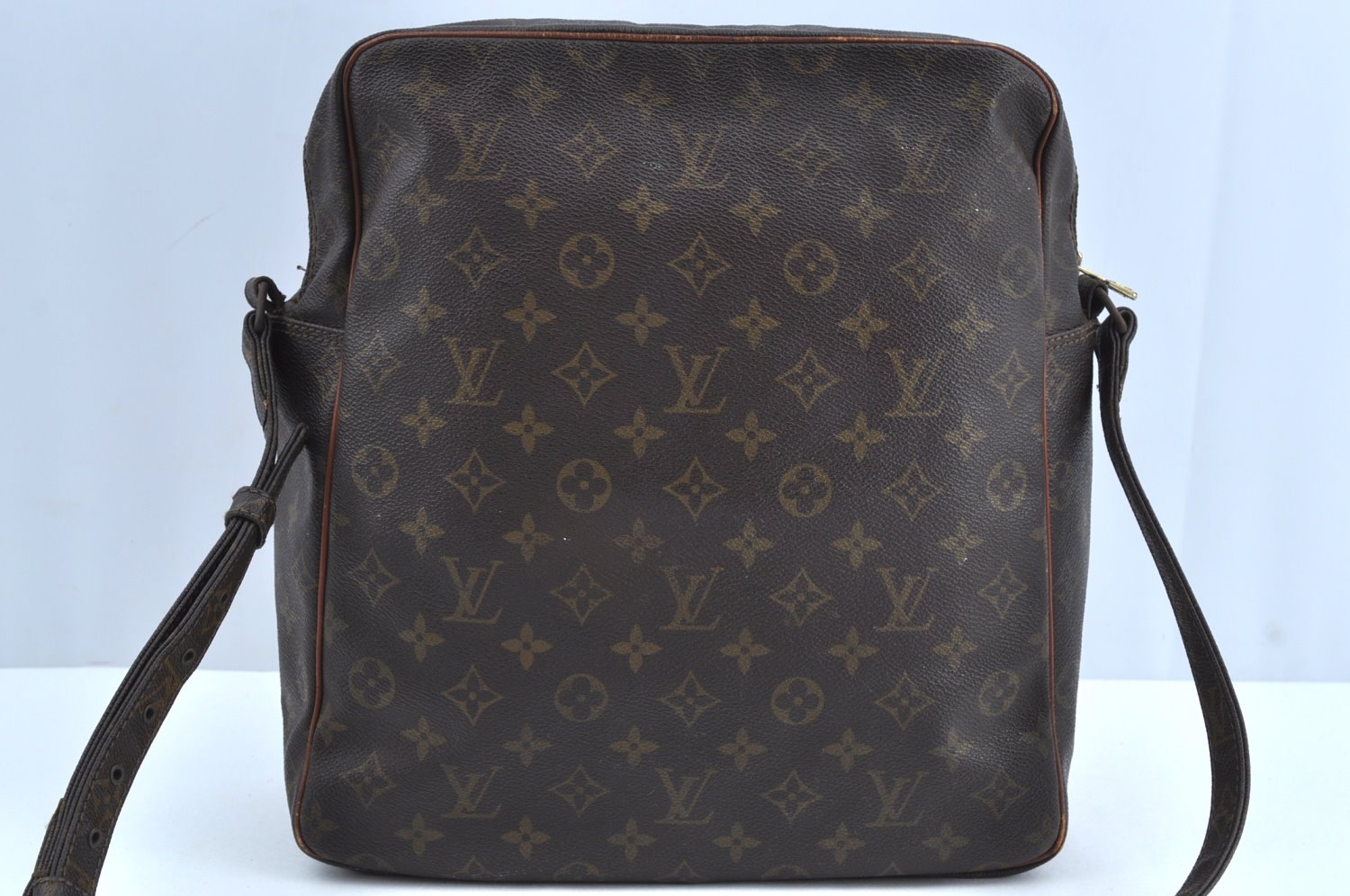 Authentic Louis Vuitton Monogram Marceau Shoulder Cross Body Bag Old Model K5078
