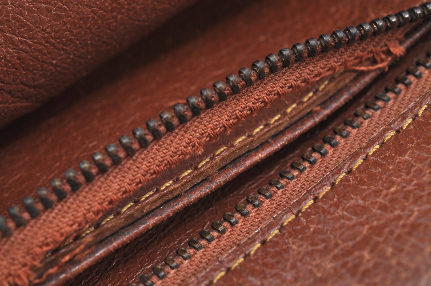 Authentic Louis Vuitton Monogram Marceau Shoulder Cross Body Bag Old Model K5078