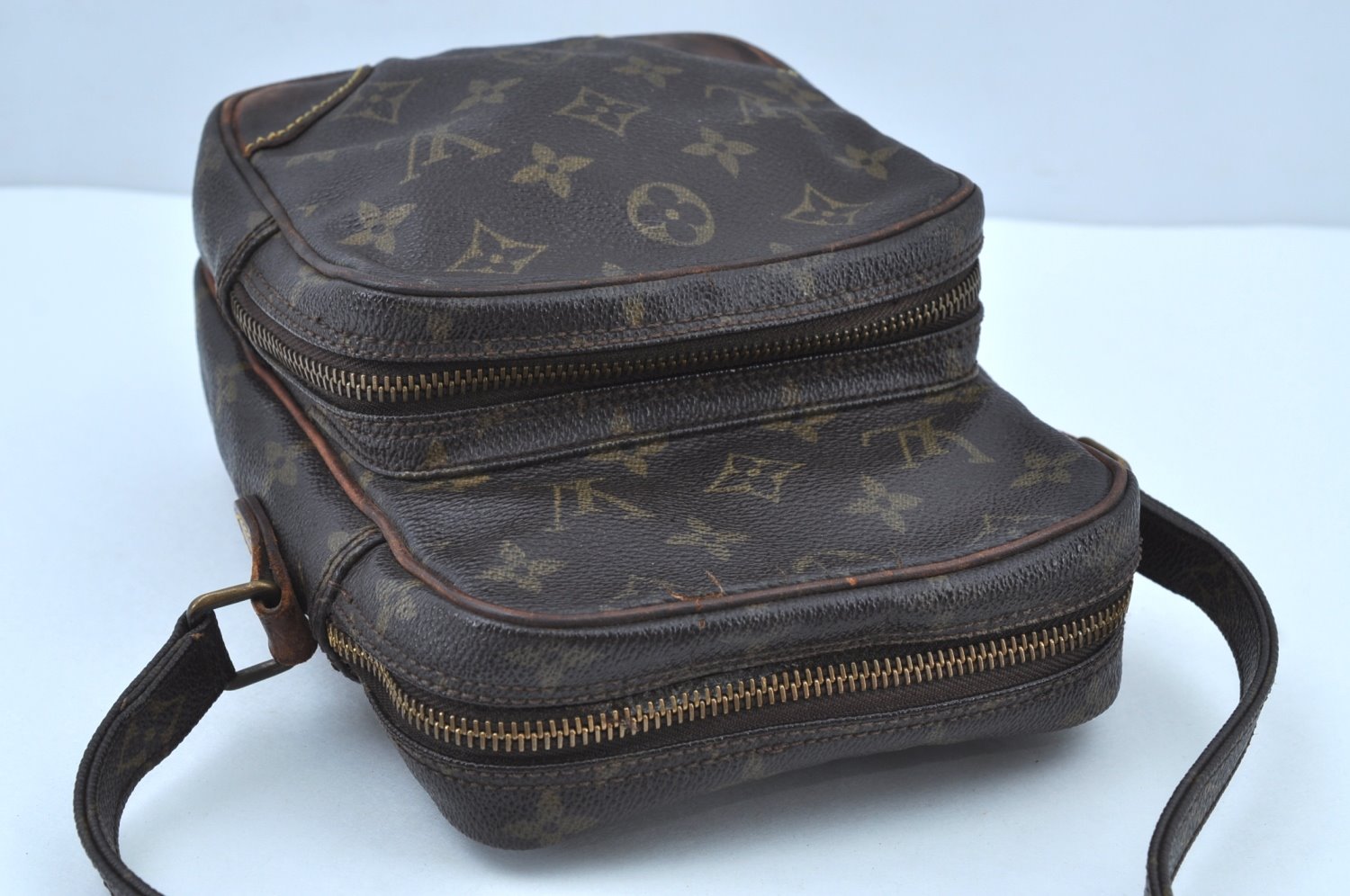 Authentic Louis Vuitton Monogram Amazone Shoulder Cross Body Bag M45236 LV K5093