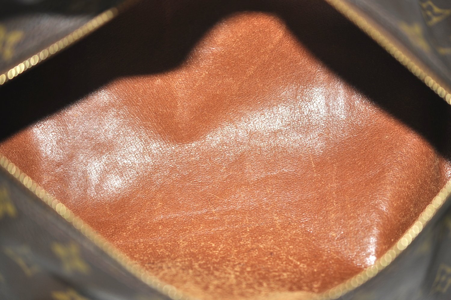 Authentic Louis Vuitton Monogram Papillon 30 Hand Bag Old Model LV K5108