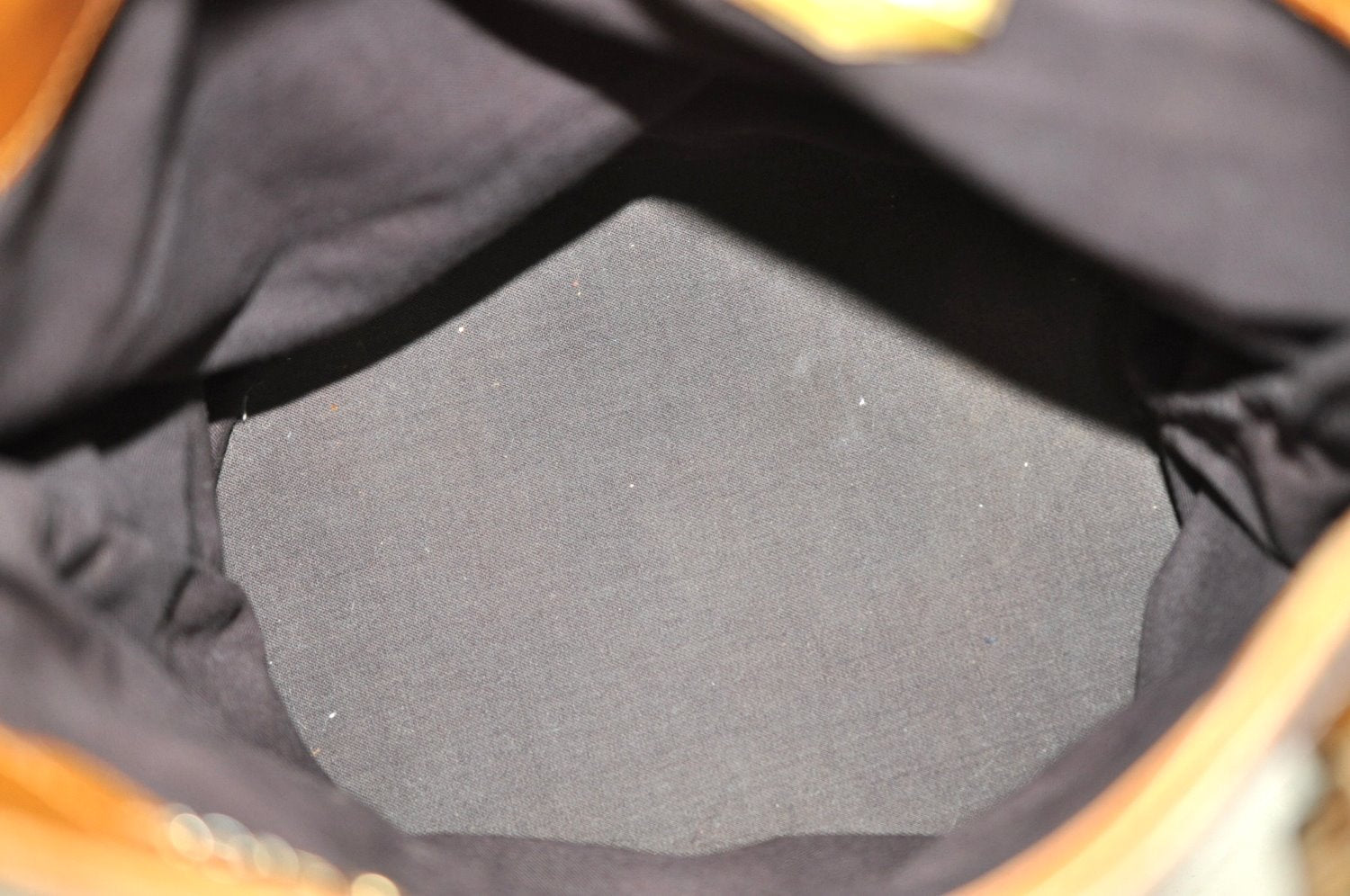 Authentic Louis Vuitton Monogram Bucket GM Shoulder Bag T42236 USA Model K5109