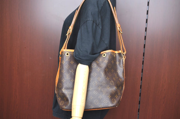 Authentic Louis Vuitton Monogram Petit Noe M42226 Shoulder Drawstring Bag K5113