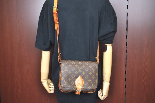 Authentic Louis Vuitton Monogram Cartouchiere MM Shoulder Bag Old Model LV K5114
