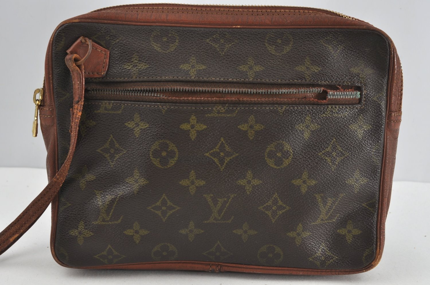 Authentic Louis Vuitton Monogram Pochette Sport Clutch Hand Bag Old Model K5131