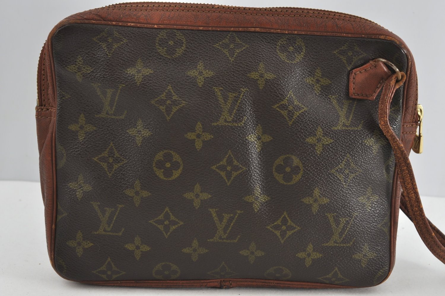 Authentic Louis Vuitton Monogram Pochette Sport Clutch Hand Bag Old Model K5131