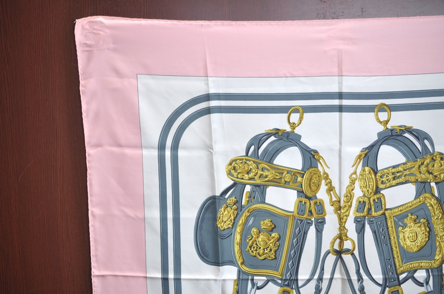 Authentic HERMES Carre 90 Scarf 