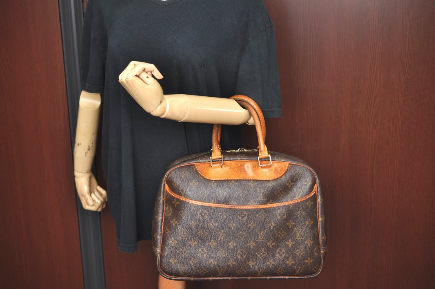 Authentic Louis Vuitton Monogram Deauville Hand Bag M47270 LV K5143