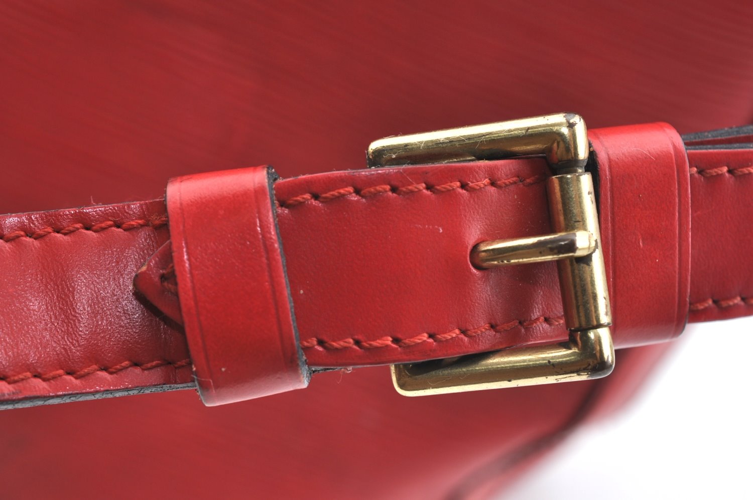 Authentic Louis Vuitton Epi Petit Noe Shoulder Drawstring Bag M44107 Red K5145