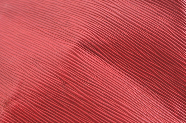 Authentic Louis Vuitton Epi Petit Noe Shoulder Drawstring Bag M44107 Red K5145