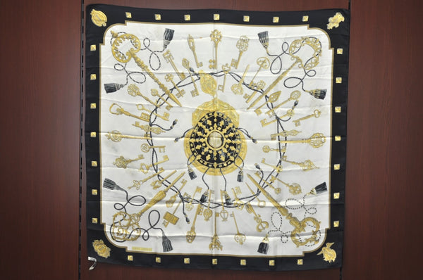 Authentic HERMES Carre 90 Scarf "LES CLES" Silk Black Gold White K5147