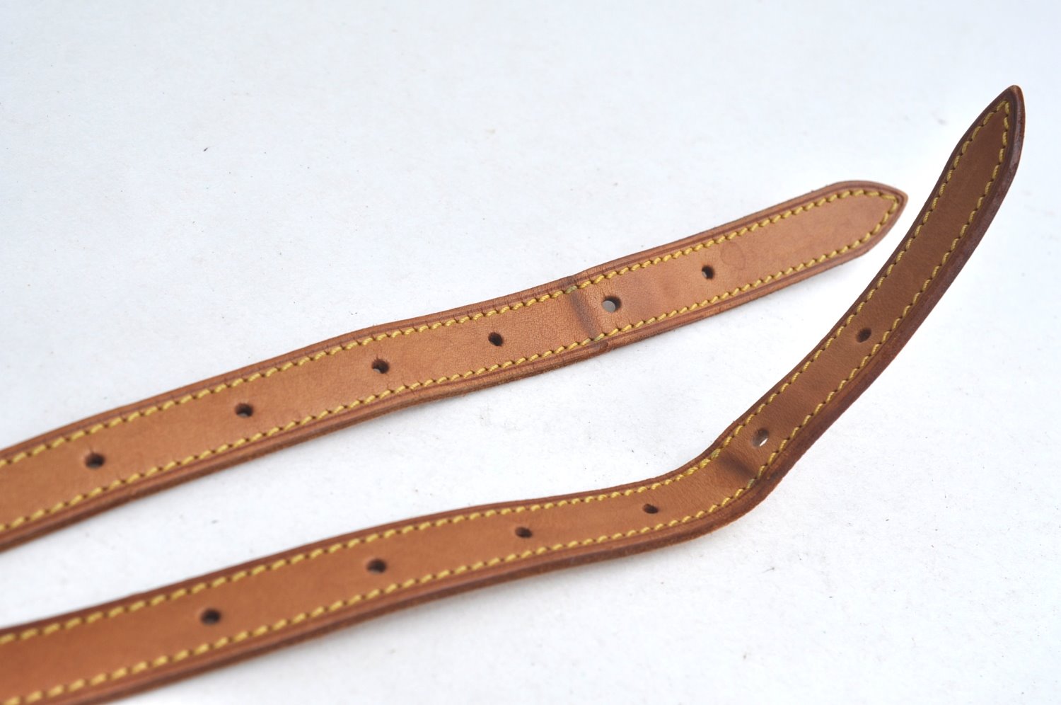 Auth Louis Vuitton Leather Shoulder Strap For Bucket GM 31.9