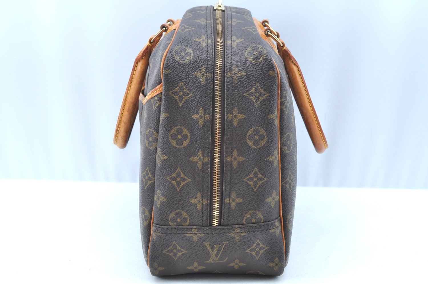 Authentic Louis Vuitton Monogram Deauville Hand Bag M47270 LV K5193