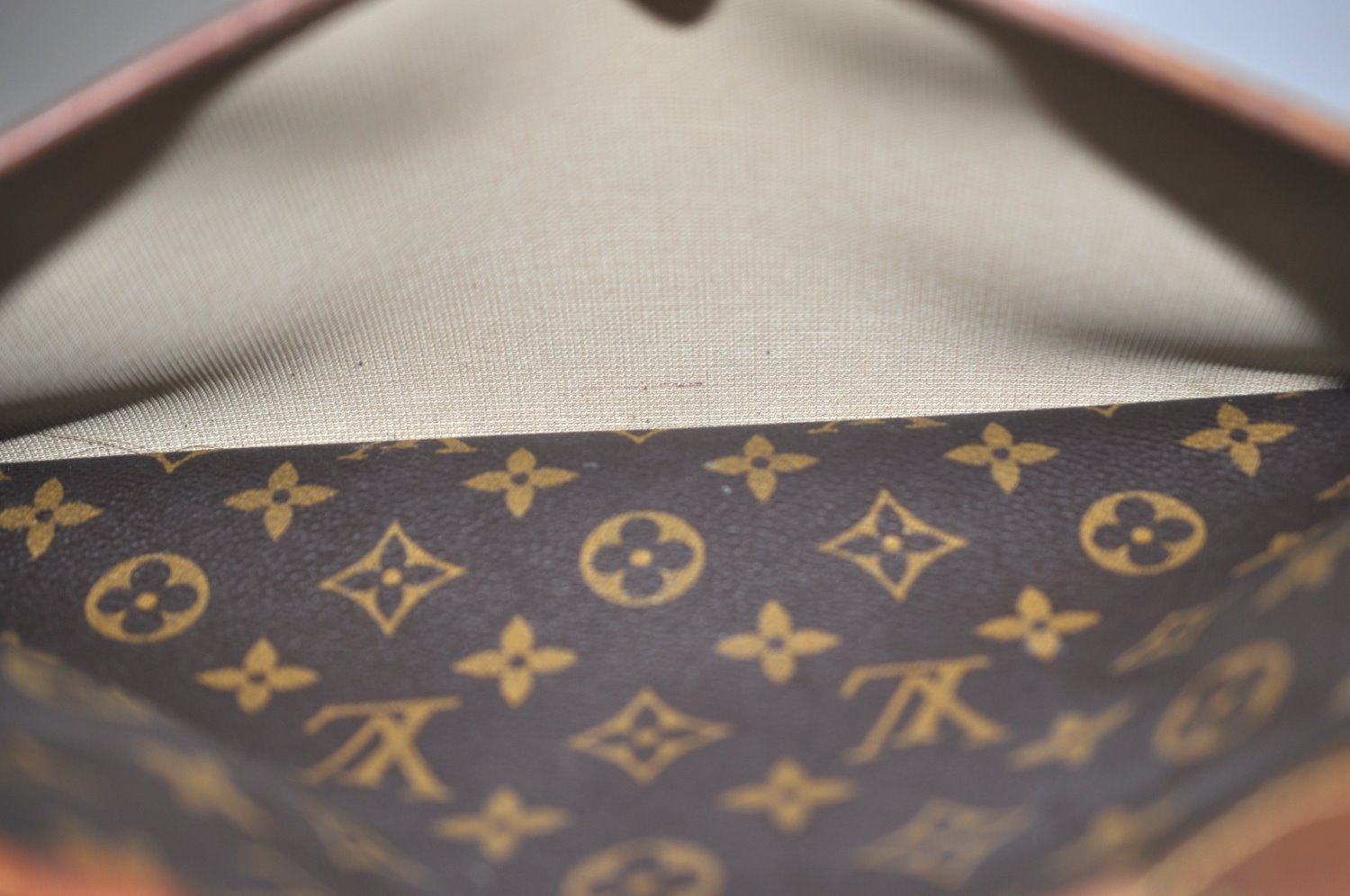 Authentic Louis Vuitton Monogram Deauville Hand Bag M47270 LV K5194