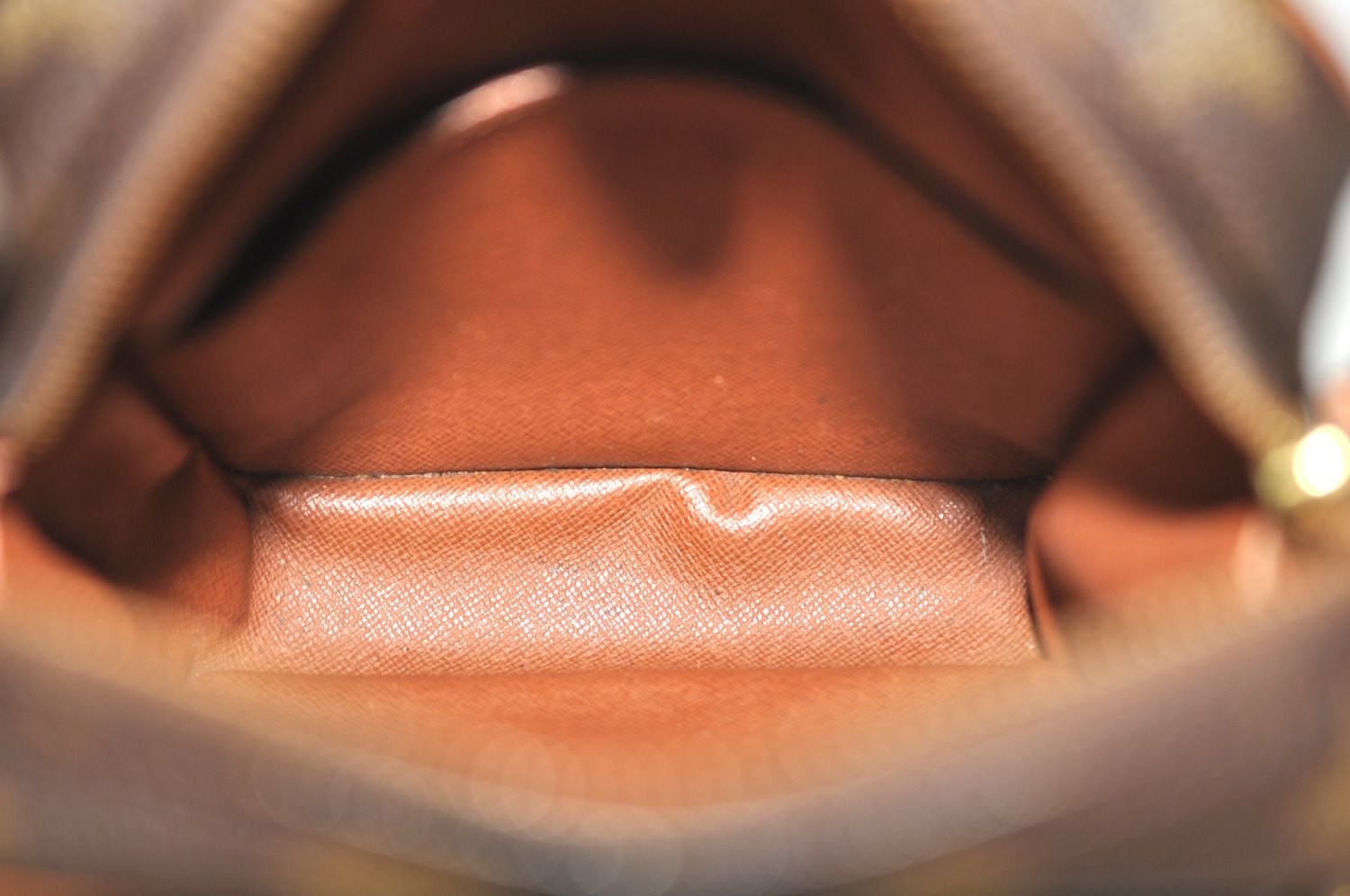 Authentic Louis Vuitton Monogram Amazone Shoulder Cross Body Bag M45236 LV K5196