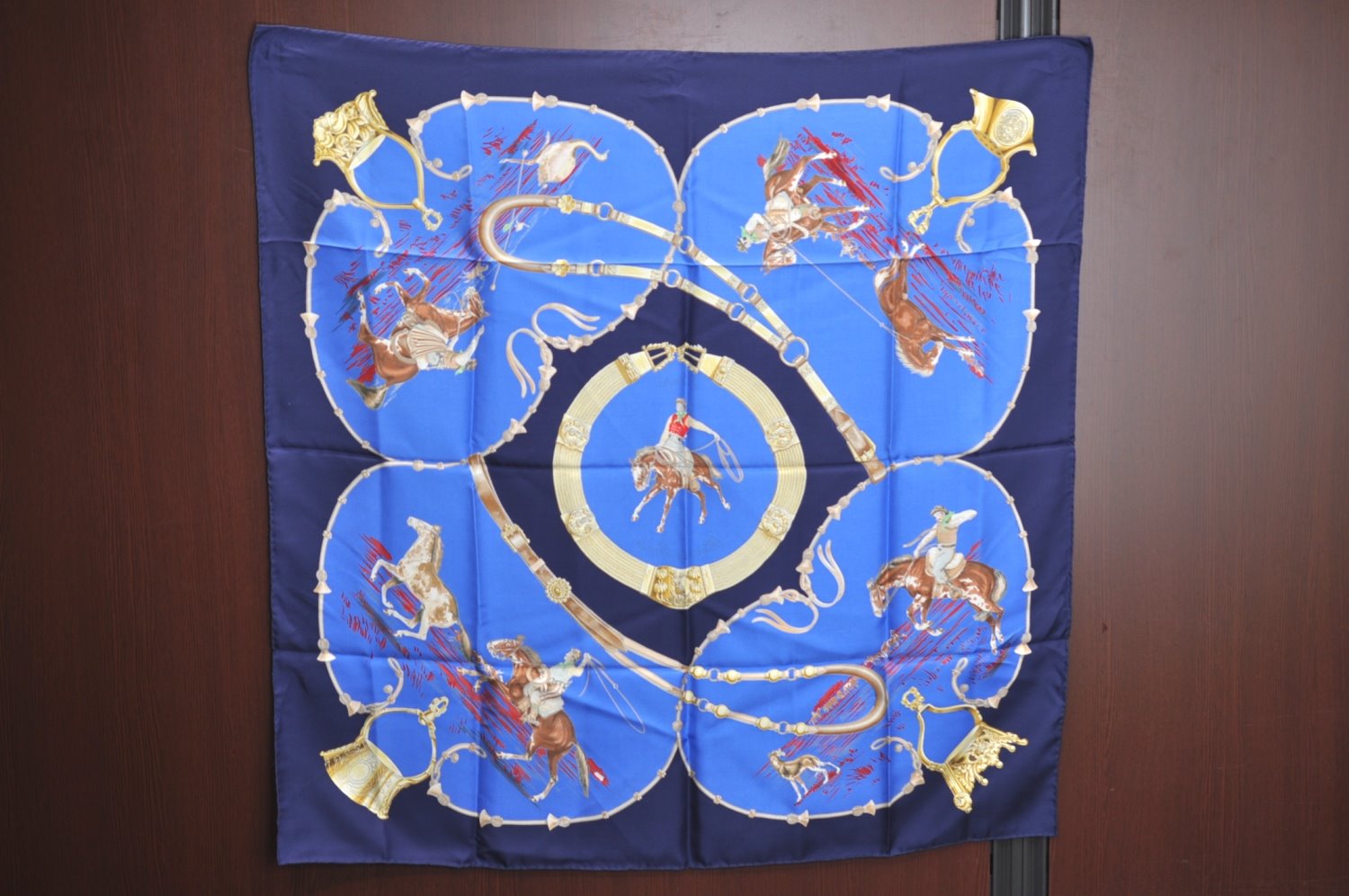 Authentic HERMES Carre 90 Scarf 