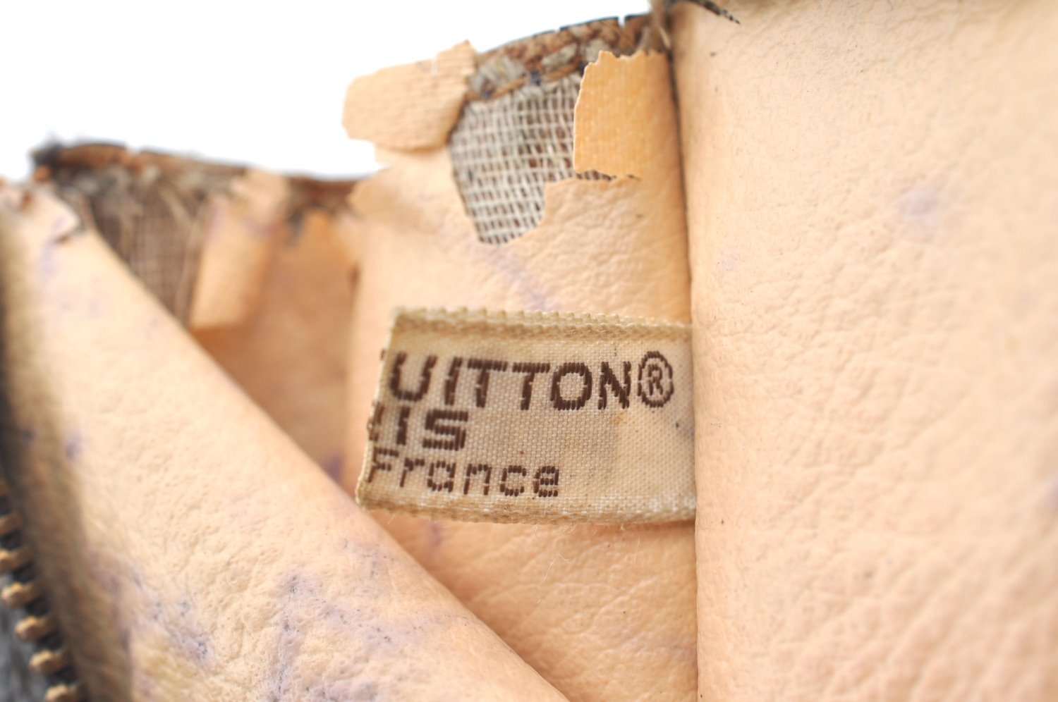 Authentic Louis Vuitton Monogram Poche Toilette 26 Cosmetics Pouch Junk K5224