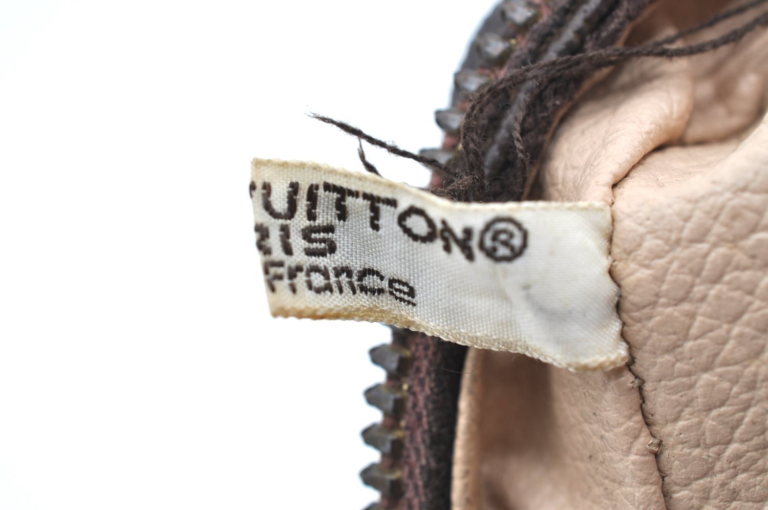 Auth Louis Vuitton Monogram Trousse Toilette 23 Clutch Hand Bag M47524 LV K5247