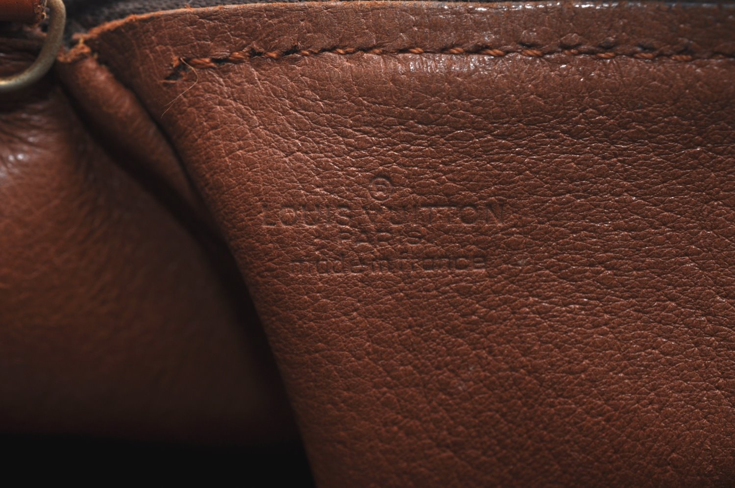 Authentic Louis Vuitton Monogram Papillon 30 Hand Bag Old Model LV K5252