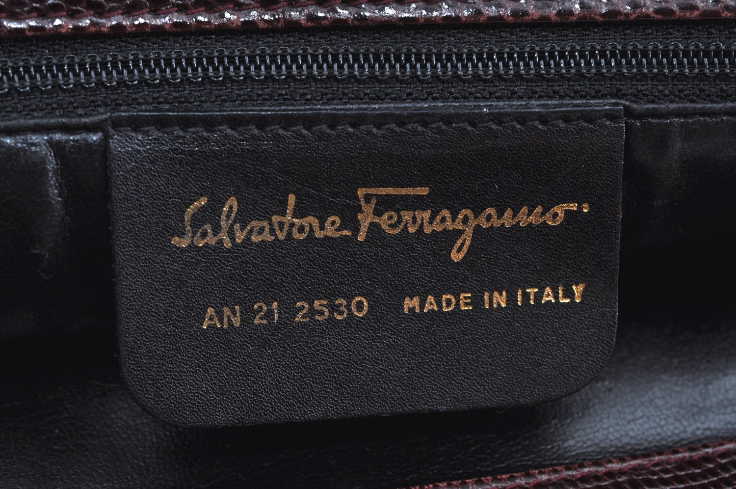 Authentic Salvatore Ferragamo Vara Leather Shoulder Tote Bag Brown Red SF K5266