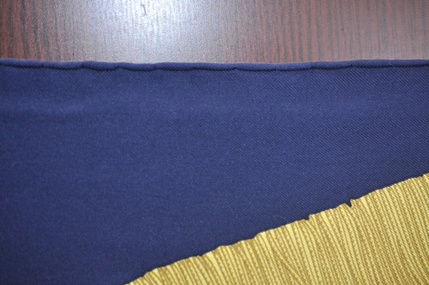 Authentic HERMES Carre 90 Scarf 