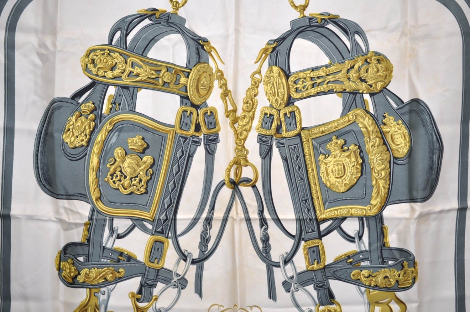 Authentic HERMES Carre 90 Scarf 