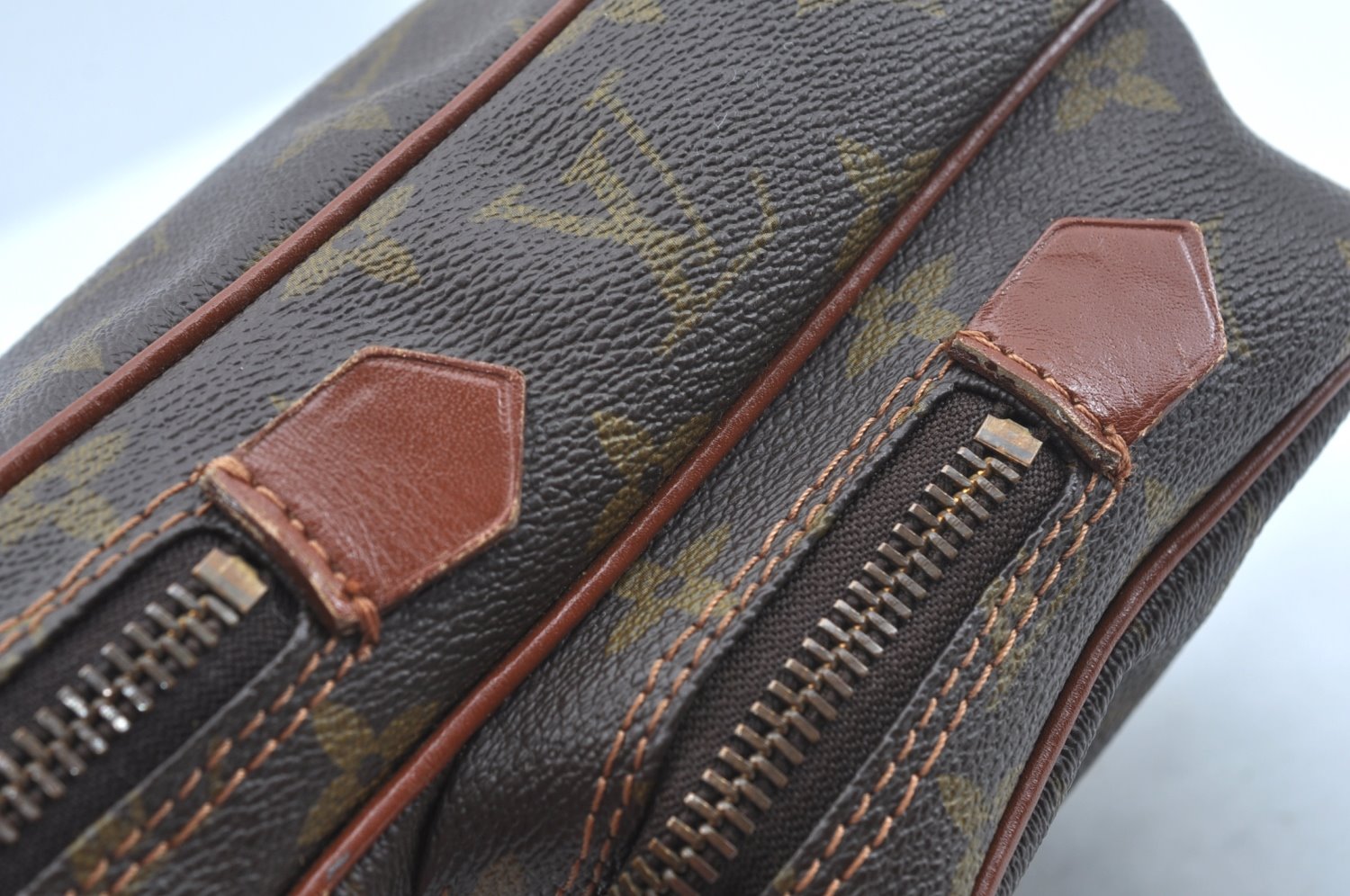 Auth Louis Vuitton Monogram Amazone Shoulder Cross Body Bag Old Model Junk K5294