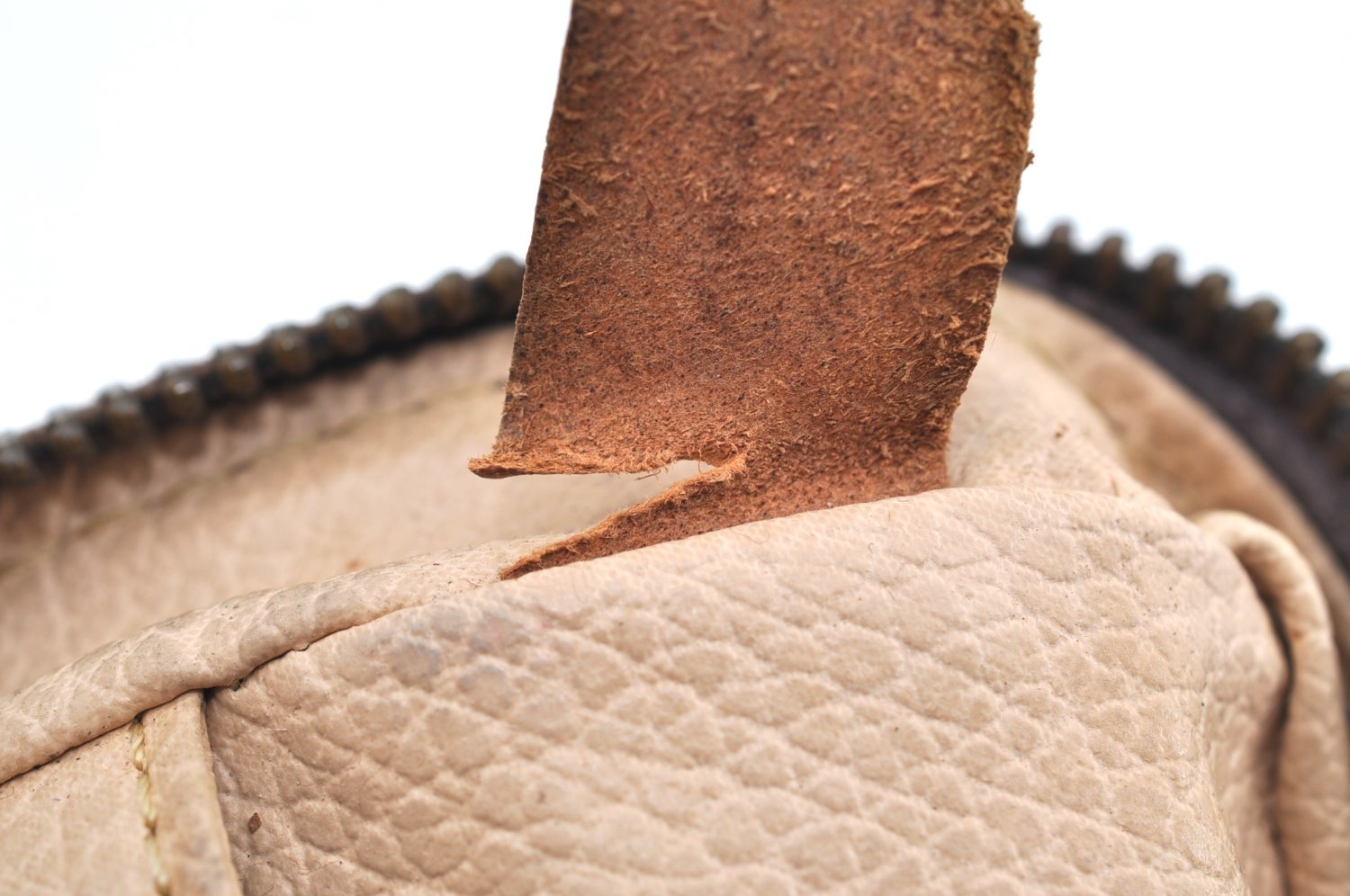 Auth Louis Vuitton Monogram Trousse Toilette 23 Clutch Hand Bag Old Model K5299