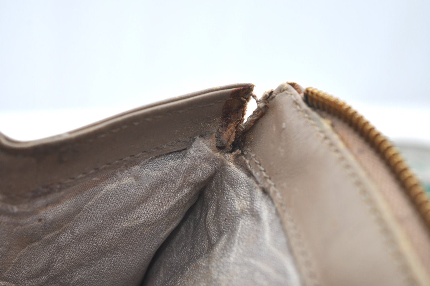 Authentic GUCCI Hand Bag Purse Leather Beige K5302