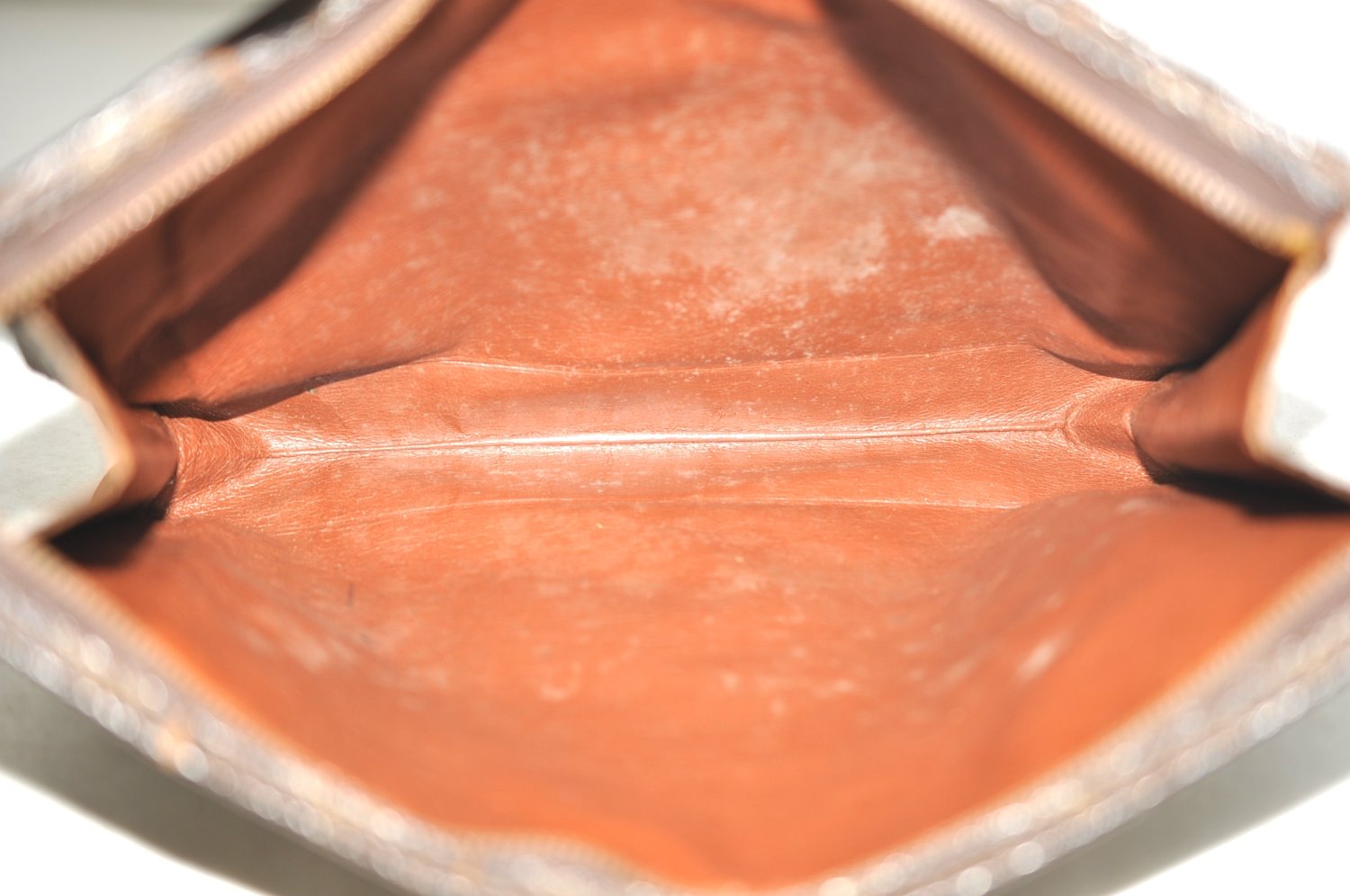 Auth Louis Vuitton Monogram Poche Toilette 26 Cosmetics Pouch Old Model K5308