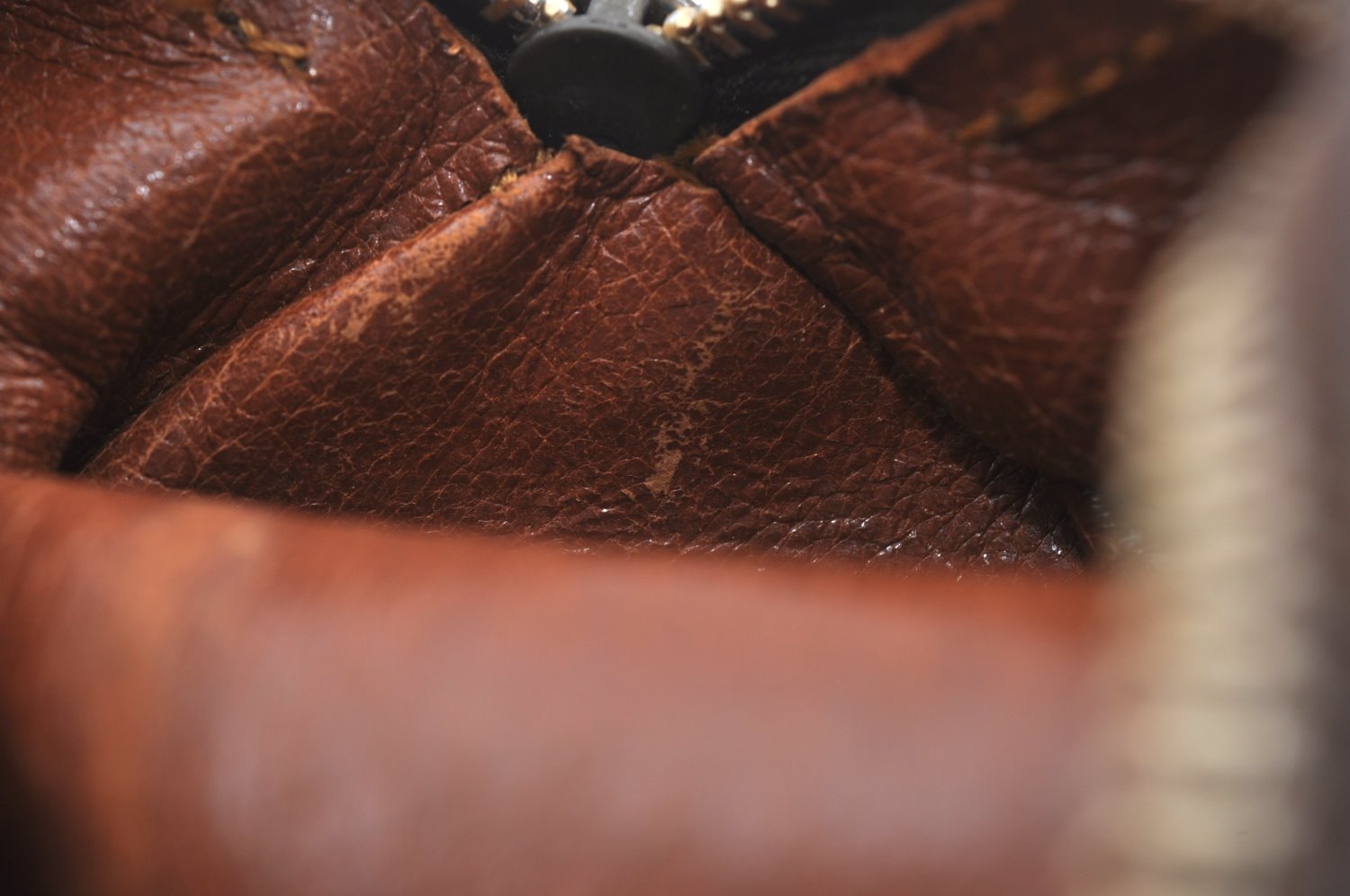 Authentic Louis Vuitton Monogram Trousse Ronde Pen Case Pouch Old Model LV K5312