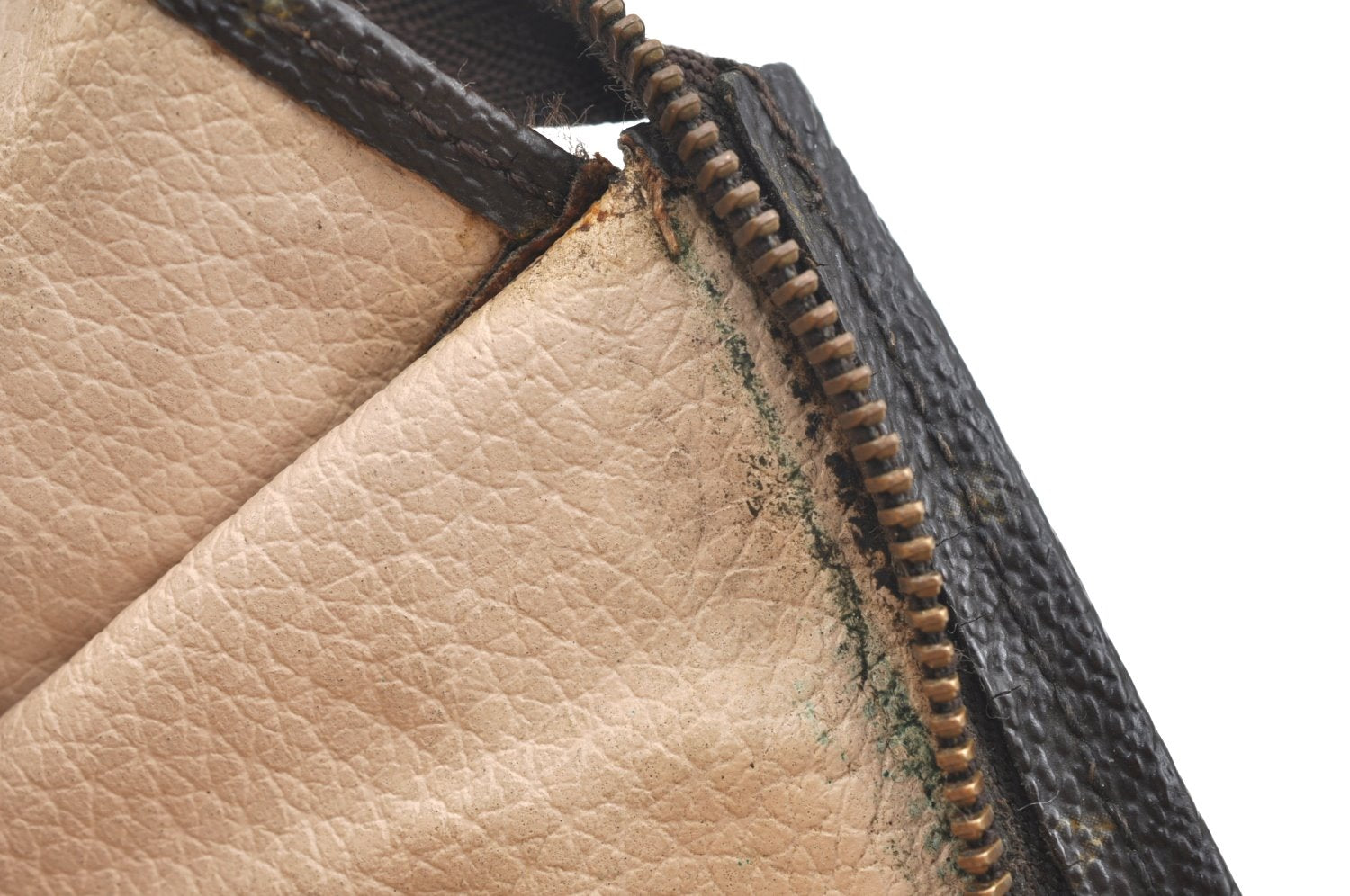 Authentic Louis Vuitton Monogram Poche Toilette 26 M47542 Cosmetics Pouch K5313