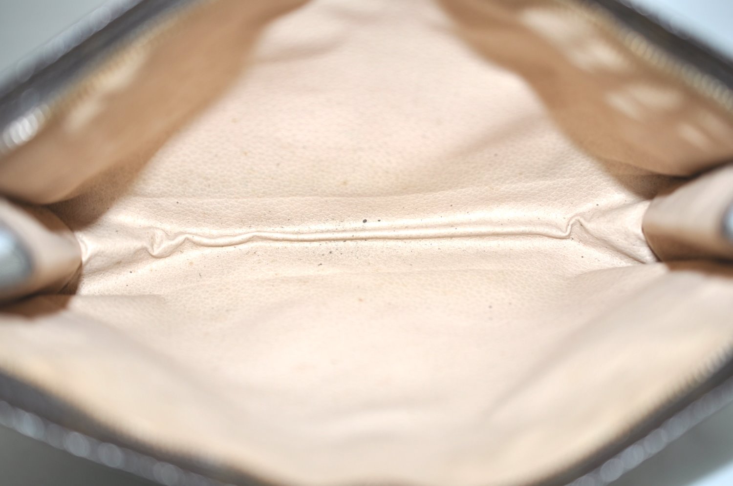 Authentic Louis Vuitton Monogram Poche Toilette 26 M47542 Cosmetics Pouch K5313