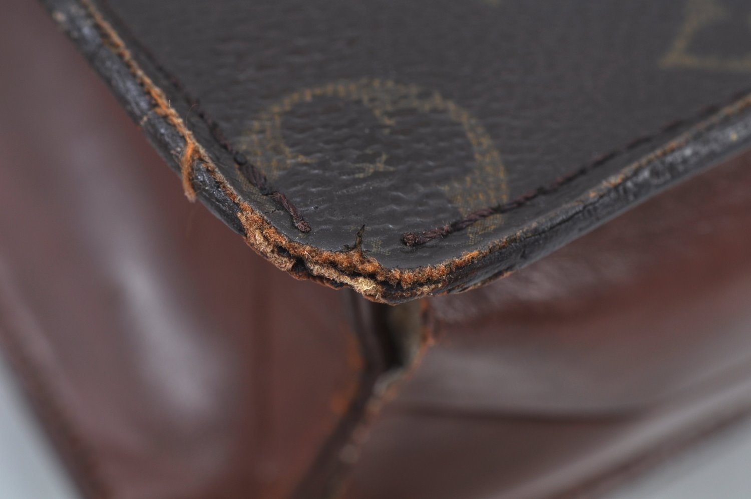 Authentic Louis Vuitton Monogram Pochette Homme Clutch Hand Bag M51795 LV K5315