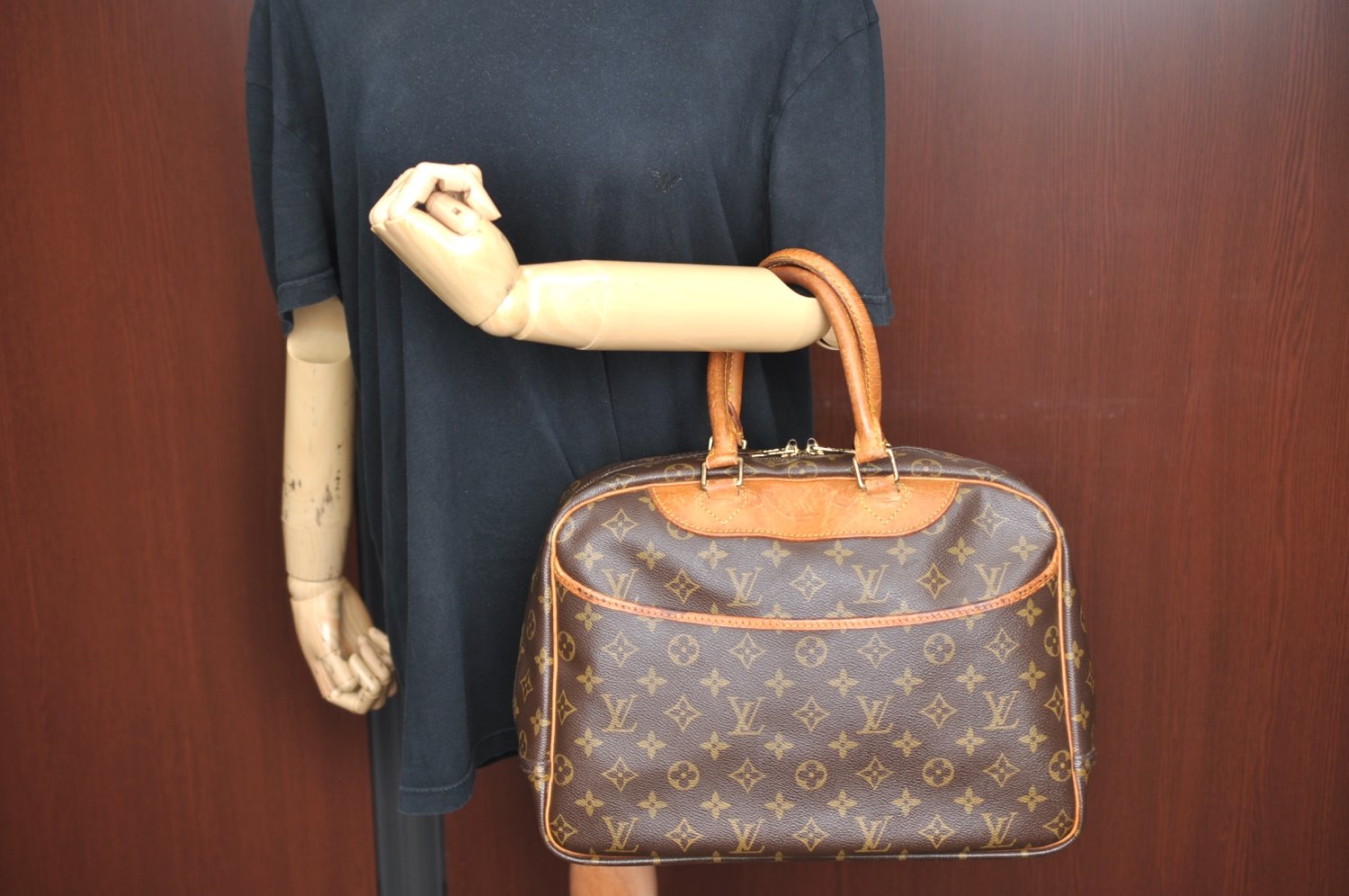 Authentic Louis Vuitton Monogram Deauville Hand Bag M47270 LV K5322