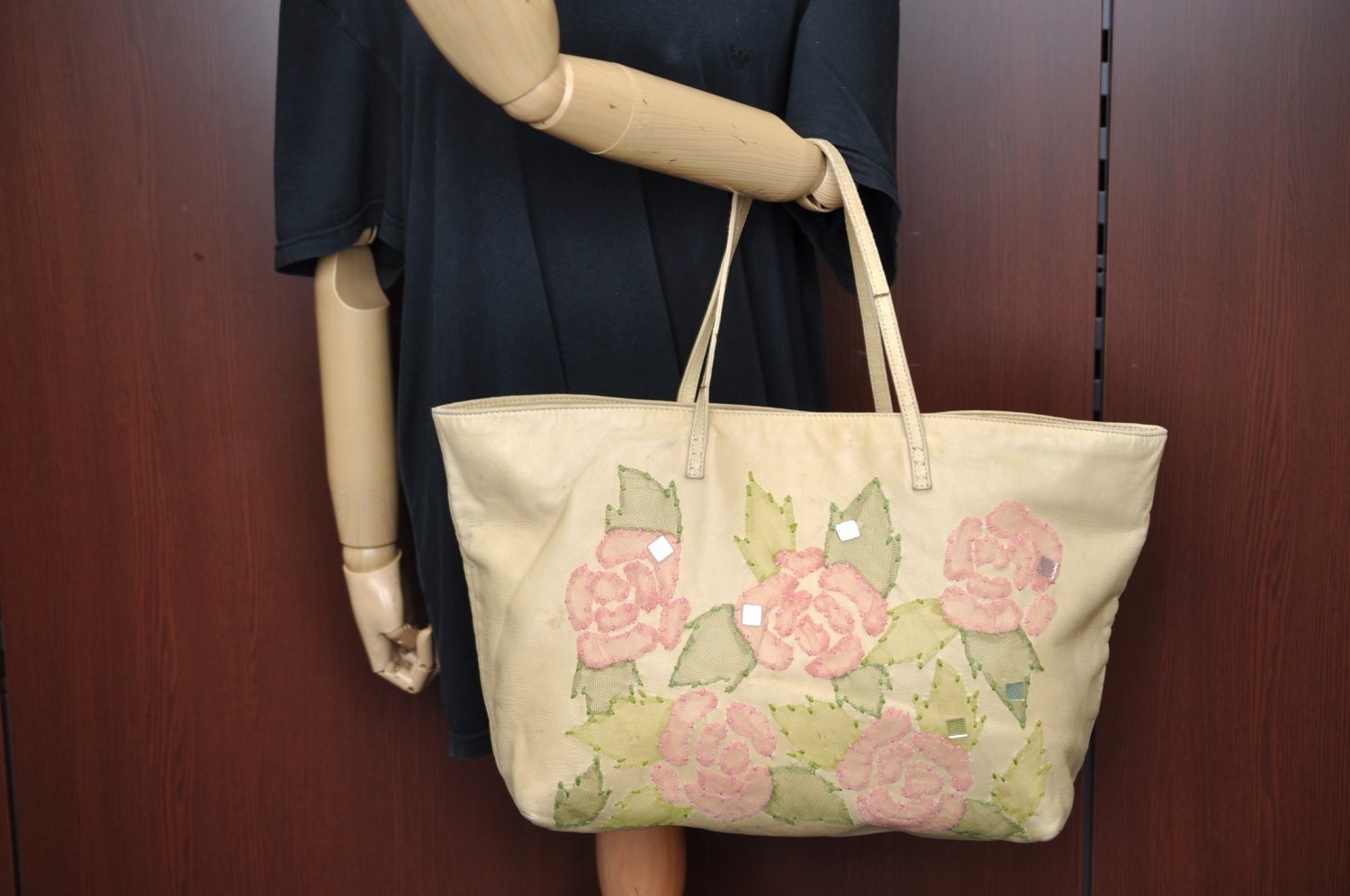 Authentic FENDI Flower Motif Bijou Leather Shoulder Tote Bag Beige K5326